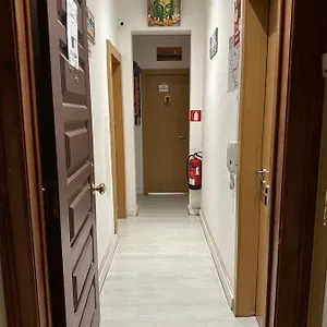 Hostal Charming Episode